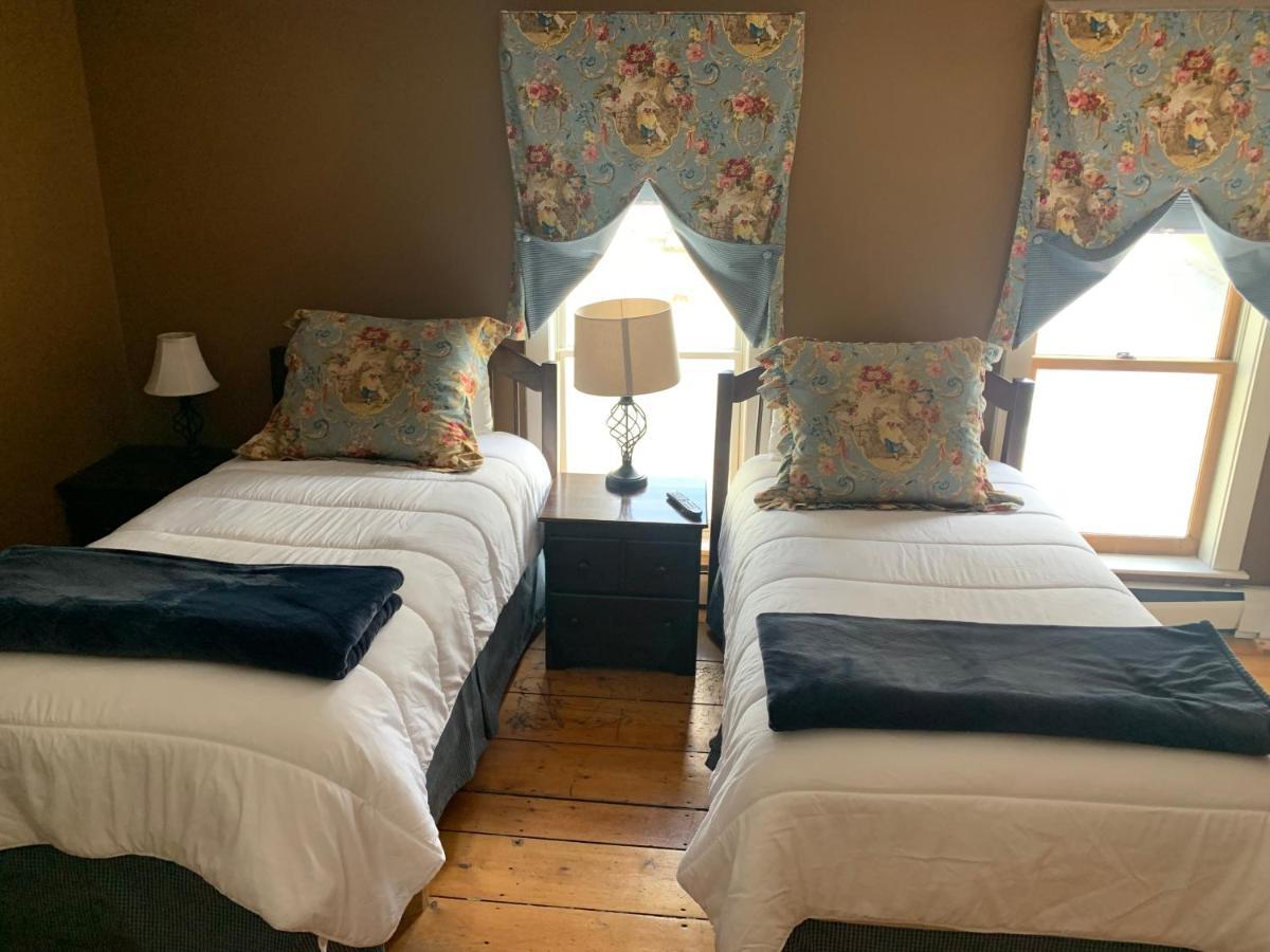 Smugglers Notch Inn Jeffersonville Kültér fotó